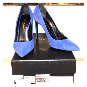 Saint Laurent blue suede pump 7.5